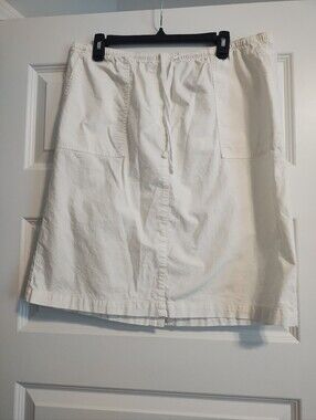 L.L. Bean Women's White Drawstring A-Line Skirt